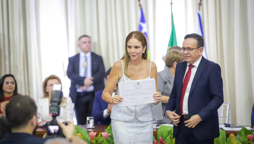 Lucy Soares