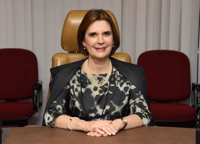 Maria Elizabeth Guimarães
