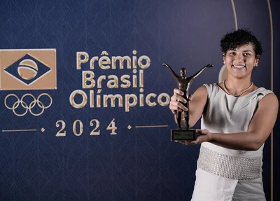 Piauiense Sarah Menezes é eleita melhor treinadora do Brasil em 2024