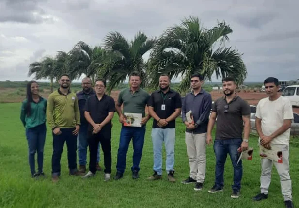 A comitiva esperantinense foi liderada pelo secretário municipal de Fazenda