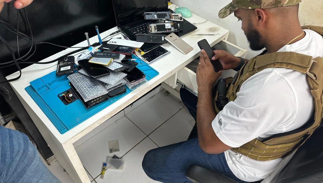 A Operação Interditados tem como objetivo o combate a receptação e venda de celulares com restrição de roubo/furto