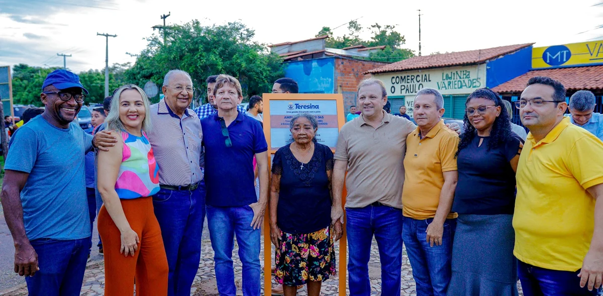 A solenidade teve participação da população local