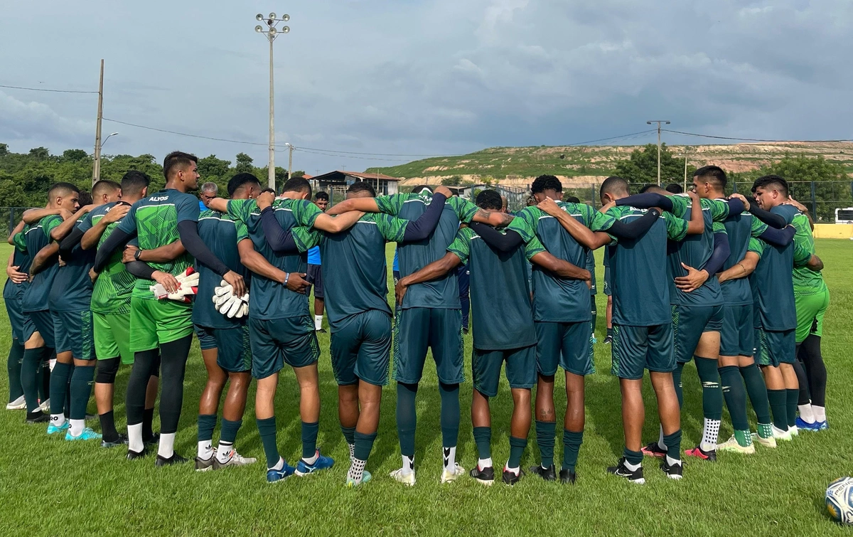 Altos se reapresenta e inicia preparação contra o Vitória pelo Nordestão
