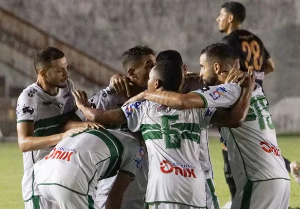 Altos vira sobre o Botafogo-PB e vence fora de casa na Copa do Nordeste