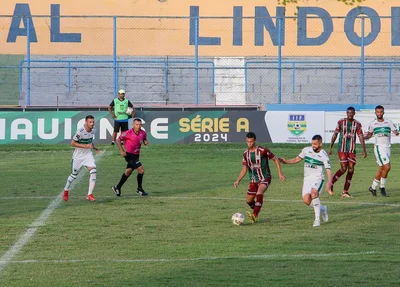 As equipes entraram em campo pela segunda fase do Piauiense (Altos x Fluminense-PI)