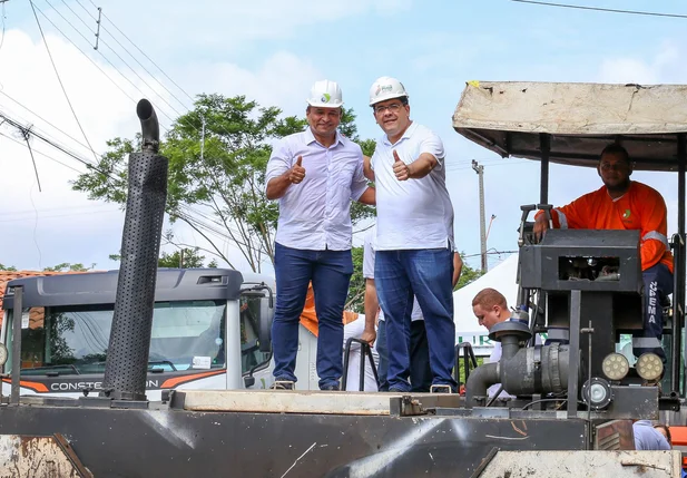 As obras estão sendo feitas com recursos de emenda parlamentar do ex-deputado Fábio Abreu