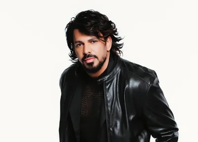 Cantor Thales Lessa