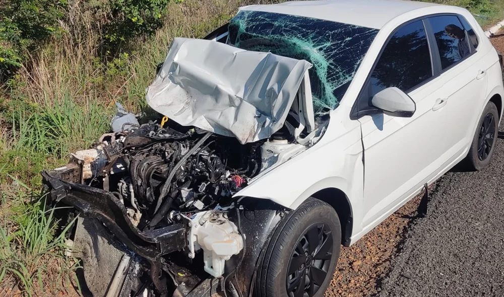 Carro Volkswagem Polo envolvido no acidente