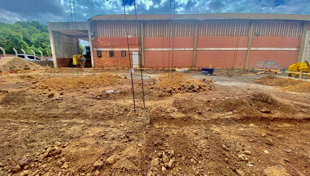 Construção da sede do Corpo de Bombeiros em Esperantina