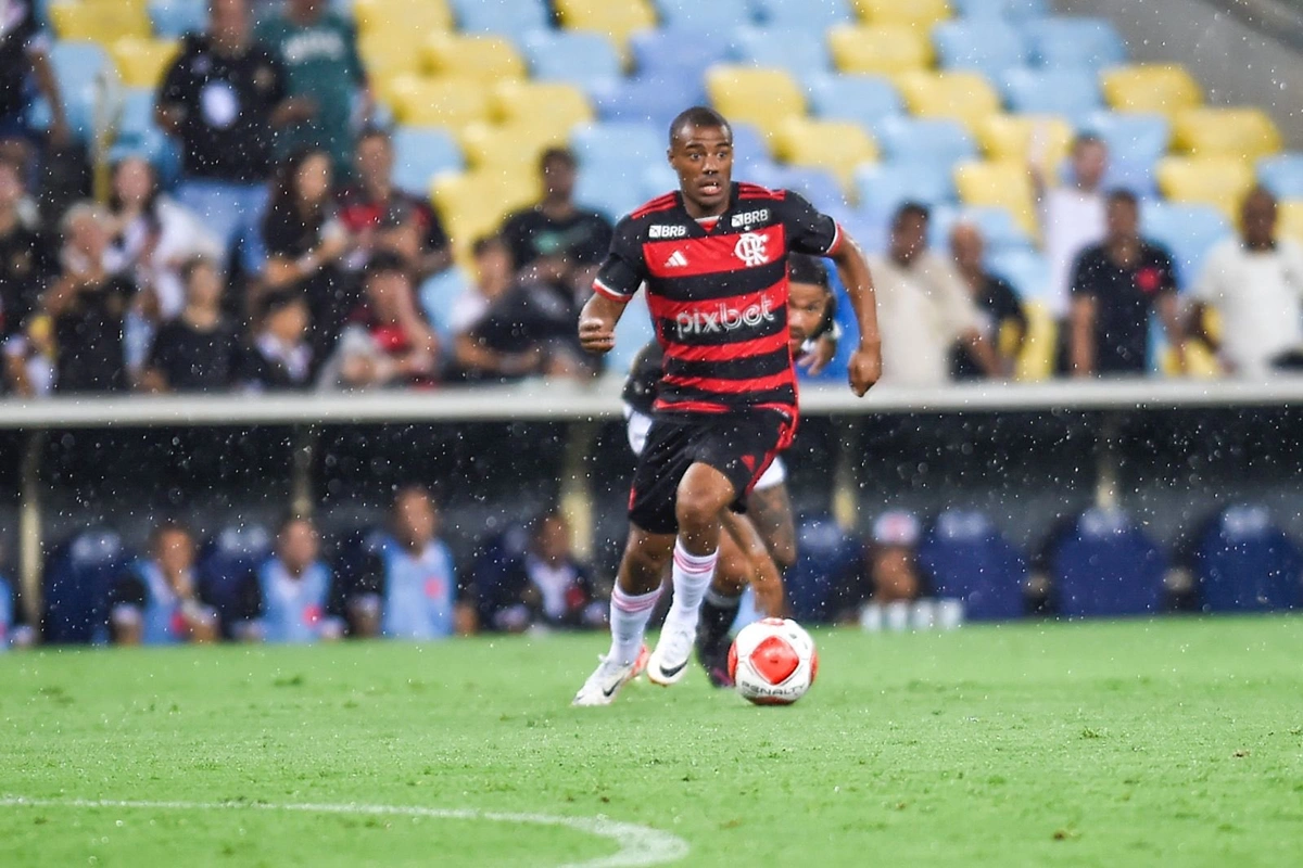 De La Cruz em ação pelo Flamengo