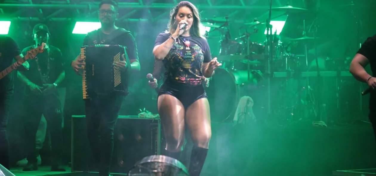 Desejo de Menina animou a noite