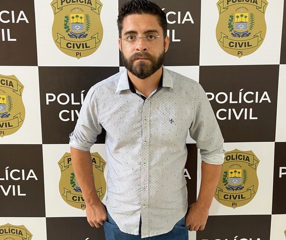 Diogenes Frazão Carvalho, professor acusado de agressão e ameaça