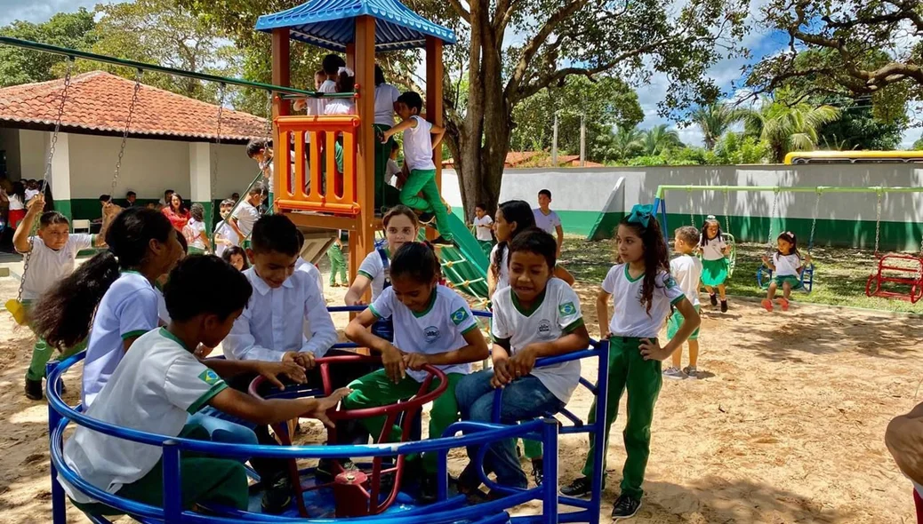 Educação Municipal de Esperantina
