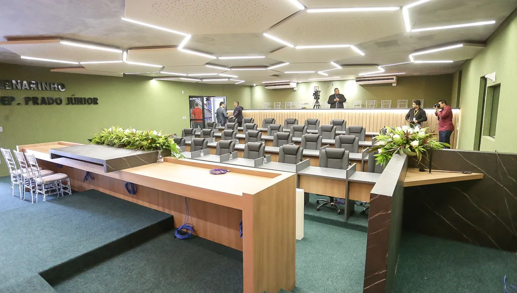 Entrega da reforma do Plenarinho Deputado Prado Júnior