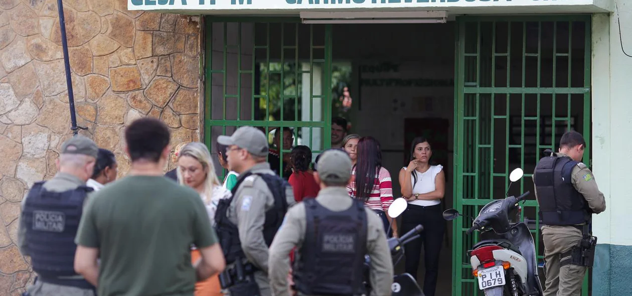 Equipes da PM foi no local do crime