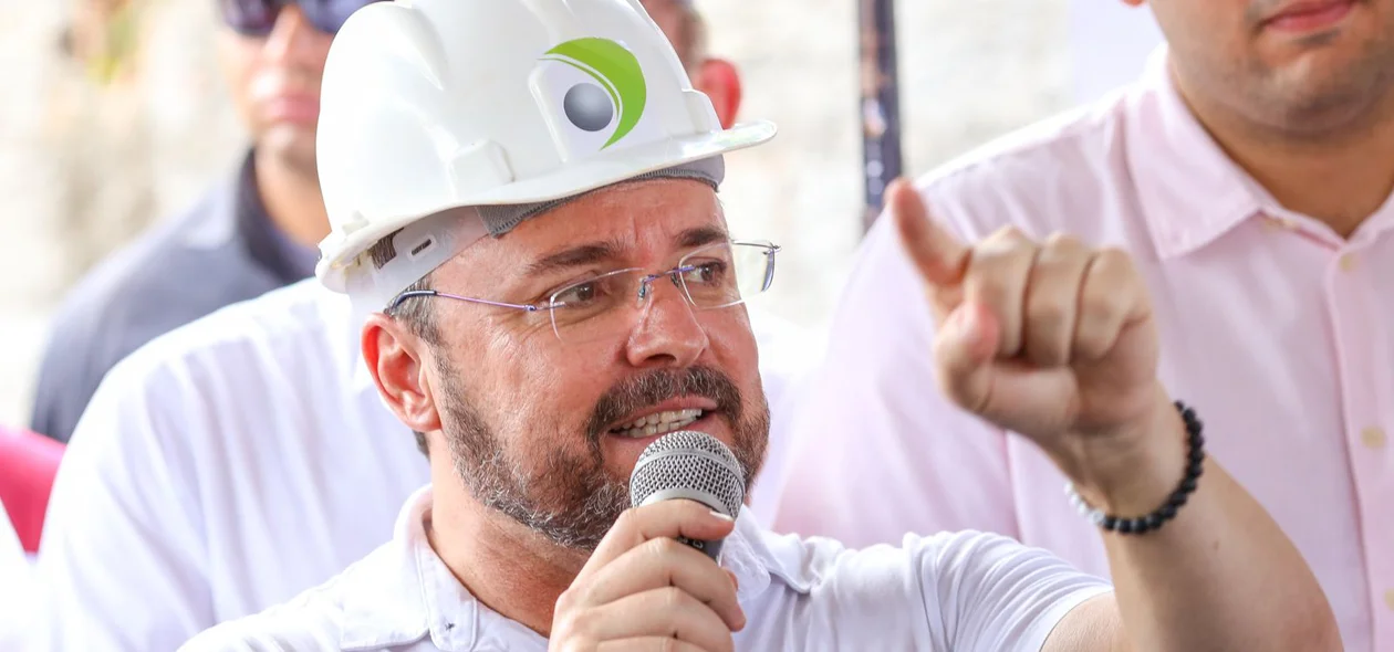 Fábio Novo durante discurso