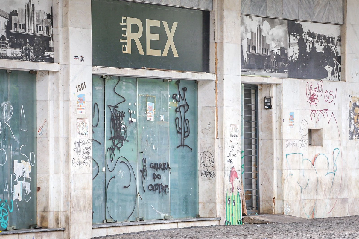 Fachada do Cine Rex