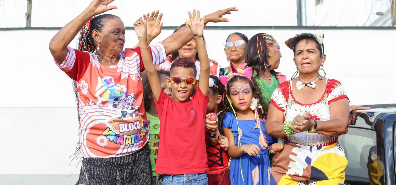 Família reunida durante o Carnaval em Teresina