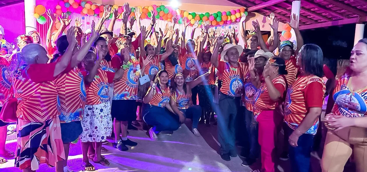 Festa de Carnaval da Melhor Idade