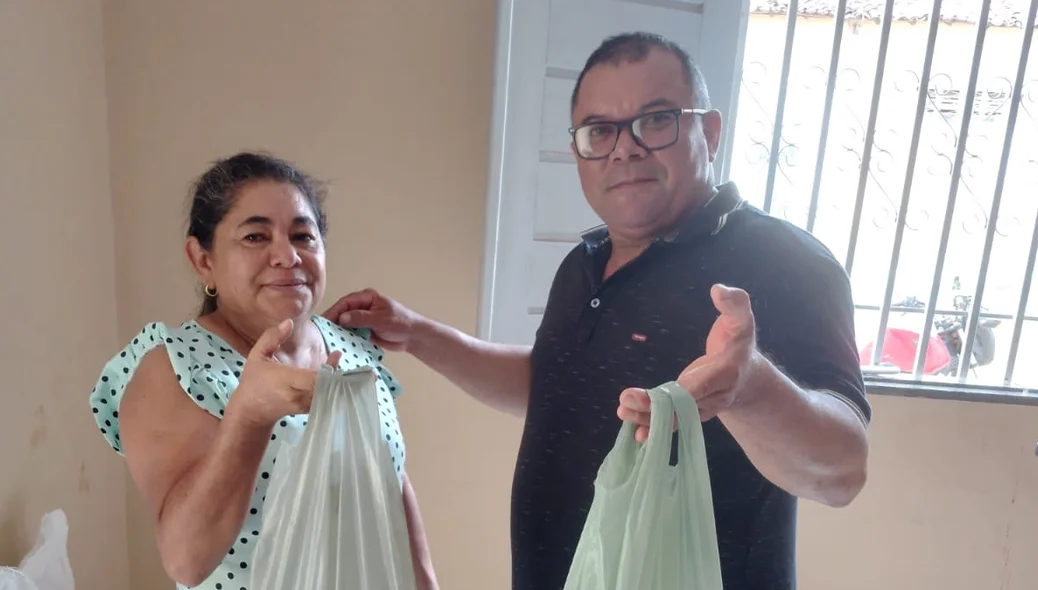 Foram distribuídas uma tonelada de sementes de milho e feijão