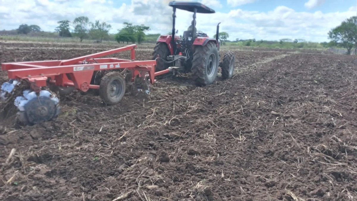 Gestão Municipal de Joaquim Pires apoia e fortalece pequenos agricultores do município