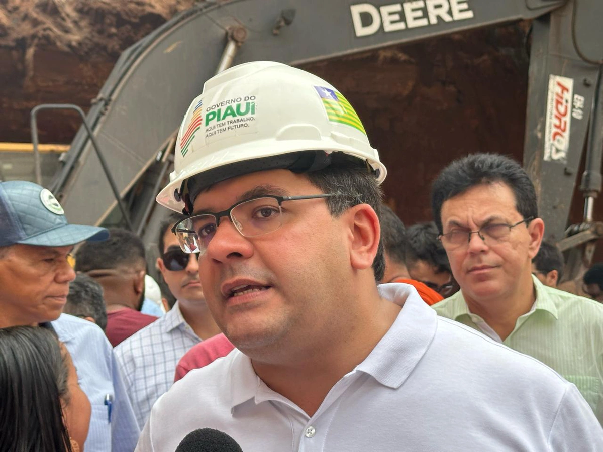 Governador Rafael Fonteles visita obra de rebaixamento da Avenida João XXIII