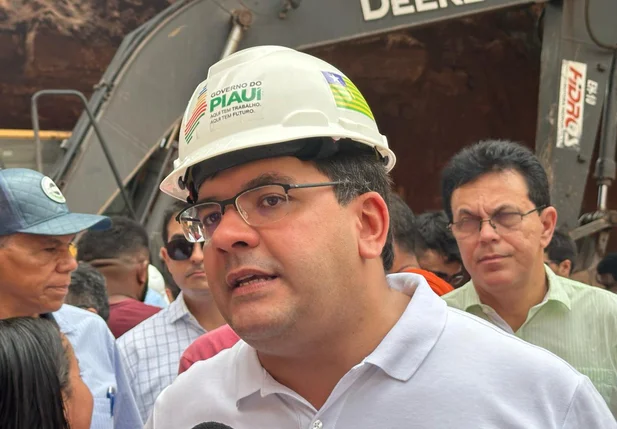 Governador Rafael Fonteles visita obra de rebaixamento da Avenida João XXIII