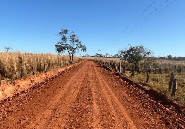 Governo conclui obra de estrada ligando Cristalândia a Sebastião Barros