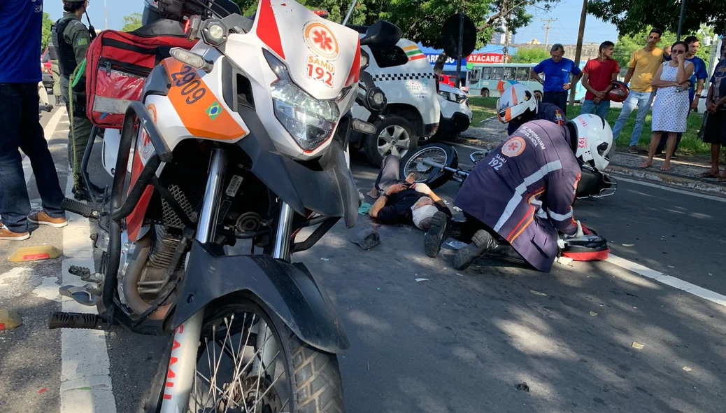 Idoso é atropelado na Avenida João XXIII