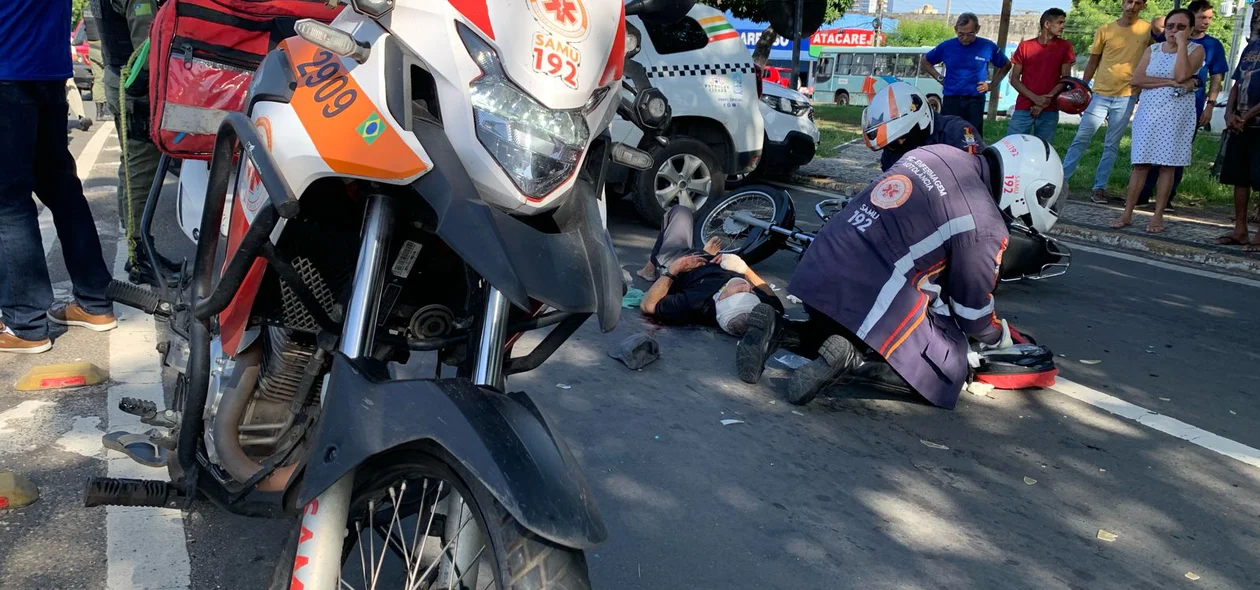 Idoso é atropelado na Avenida João XXIII