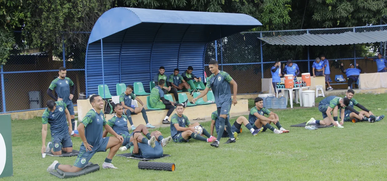 Jogadores do Altos em preparação
