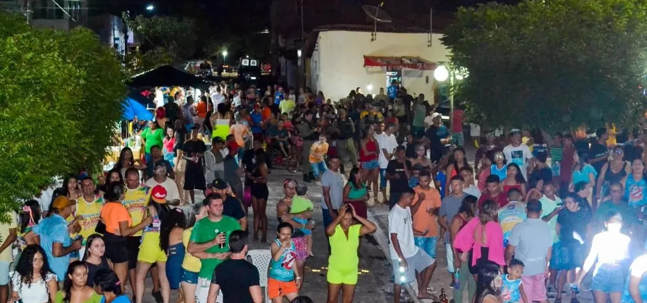 JP Folia 2024 aconteceu na Praça do Mercado, em Joaquim Pires