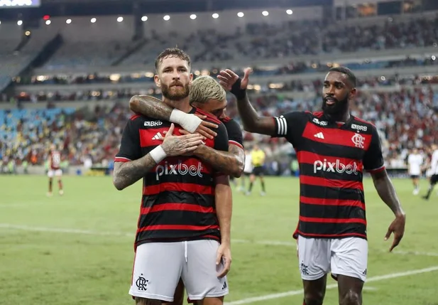 Léo Pereira marcou o único gol do jogo