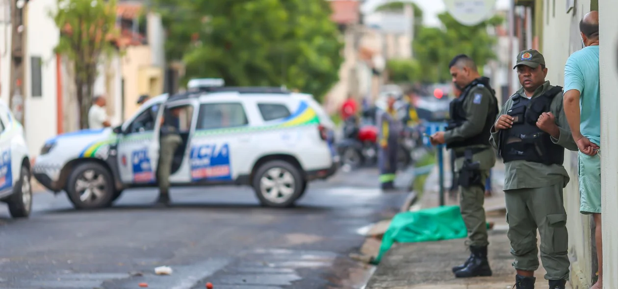 Local onde o assaltante foi morto a tiros no Centro de Teresina