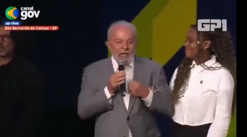Lula é denunciado por por discriminação racial