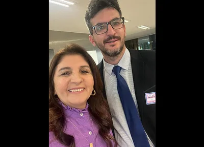 Maninha Fontenele e o filho, Pedro Júnio Fontenele