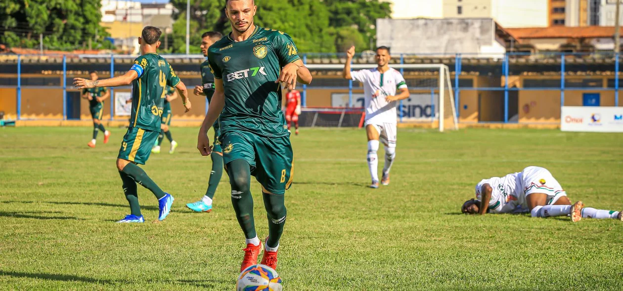 Marcelinho, jogador do Altos