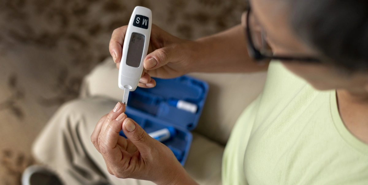 Medidor de glicose que não necessita de amostra sanguínea