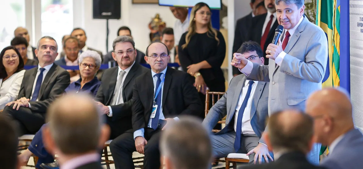 Ministro do Desenvolvimento e Assistência Social, Família e Combate à Fome