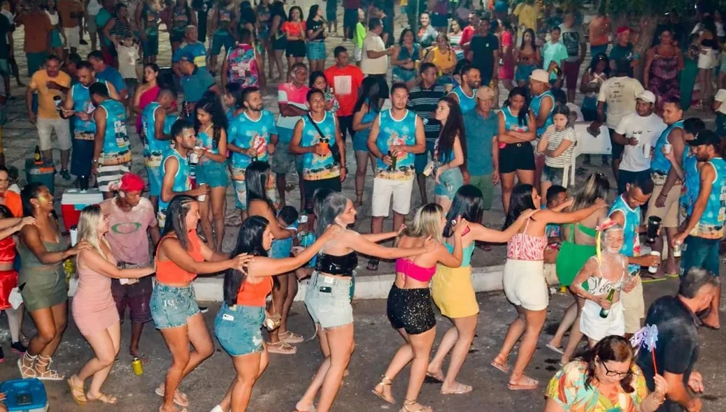 Populares se divertem durante JP Folia 2024
