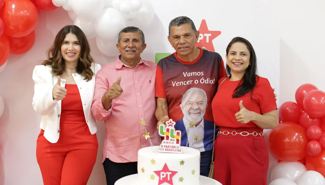 Prefeito de Dirceu Arcoverde, Chico do Sindicato, compareceu ao evento