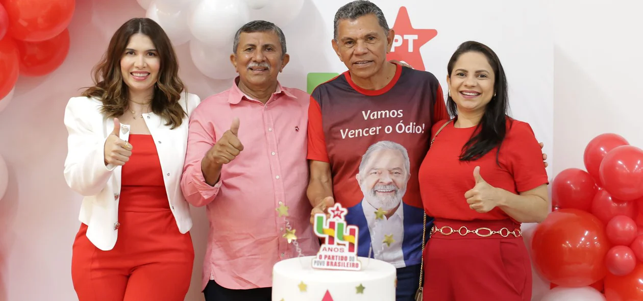 Prefeito de Dirceu Arcoverde, Chico do Sindicato, compareceu ao evento