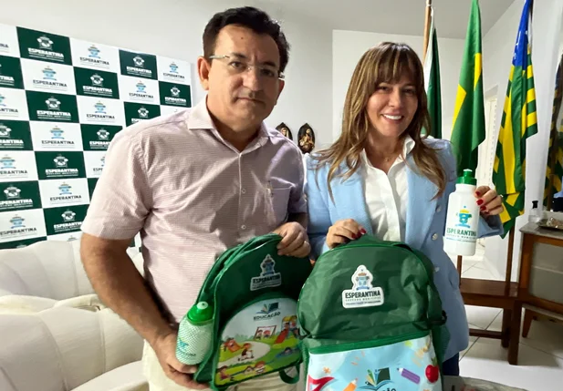 Prefeitura de Esperantina vai entregar kits escolares para alunos