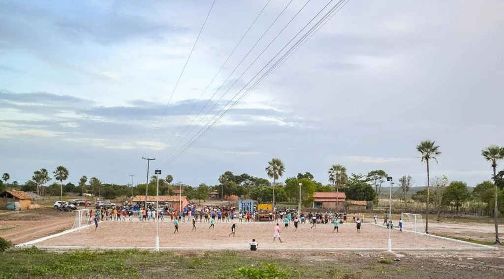 Quadra de areia na comunidade Pintadas