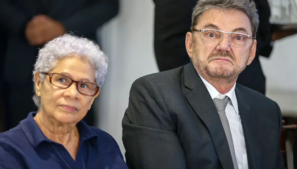 Regina Sousa e Wilson Martins