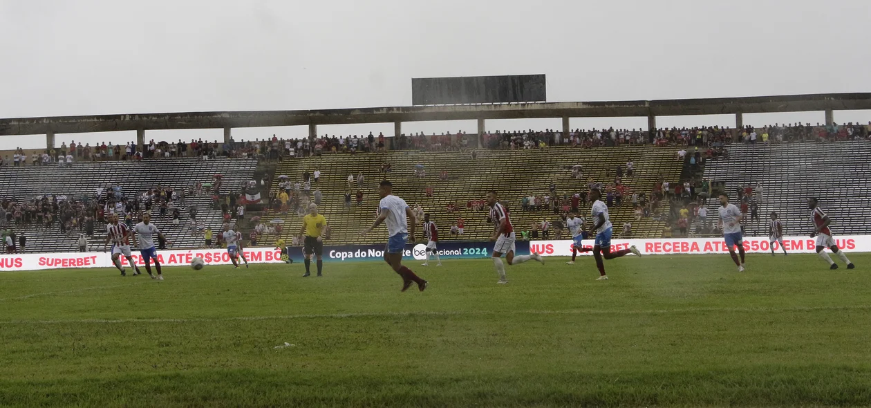 River e Bahia no estádio Albertão