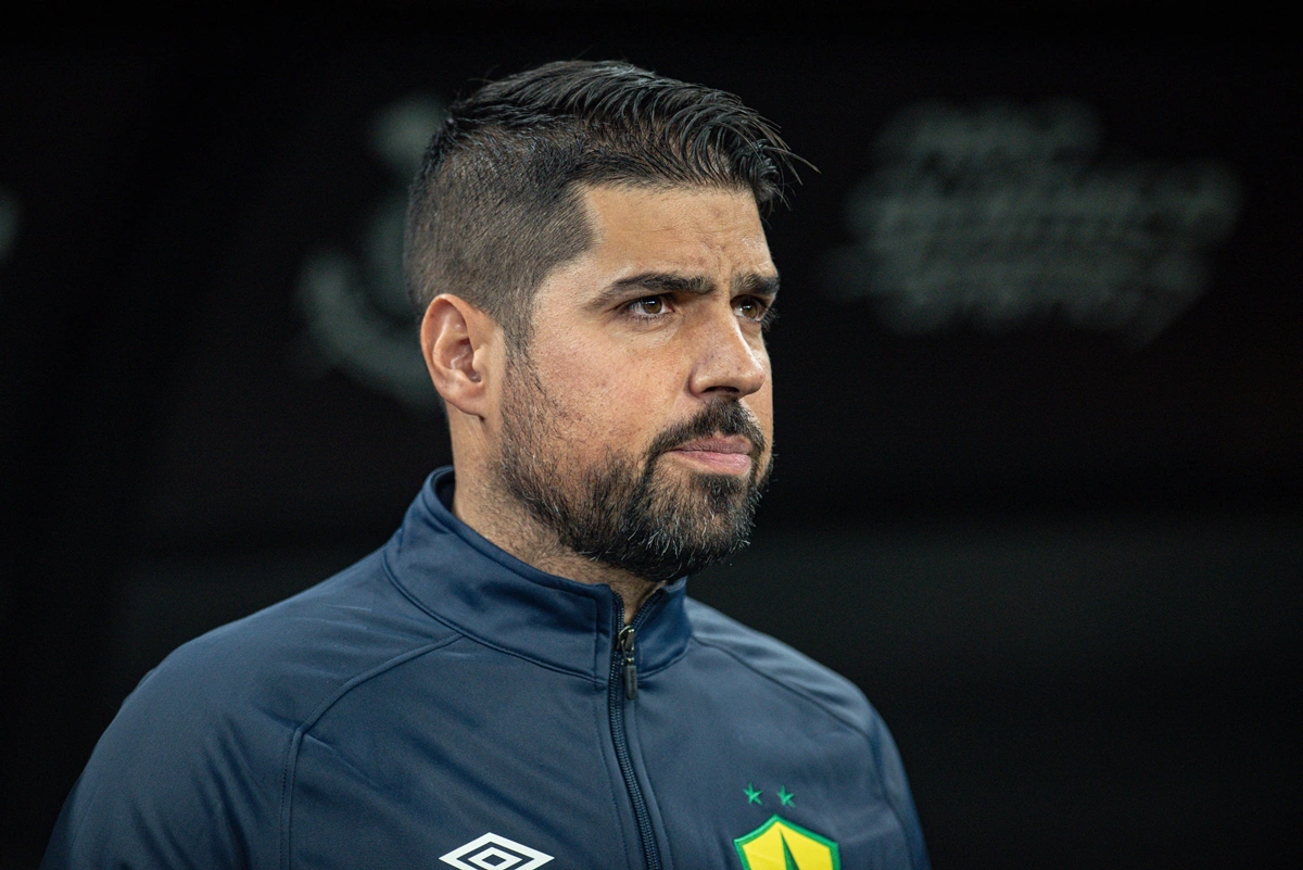 Técnico do Cuiabá, António Oliveira