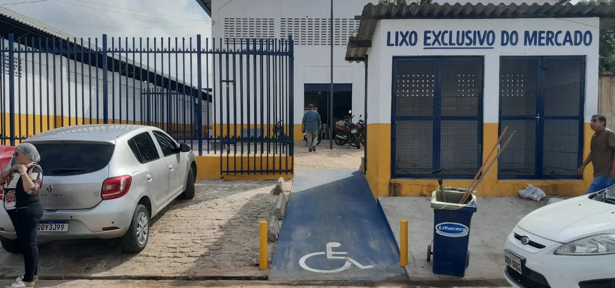 Toda área do Mercado da Vermelha revitalizada