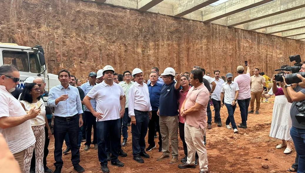 Visita à obra de rebaixamento da Avenida João XXIII