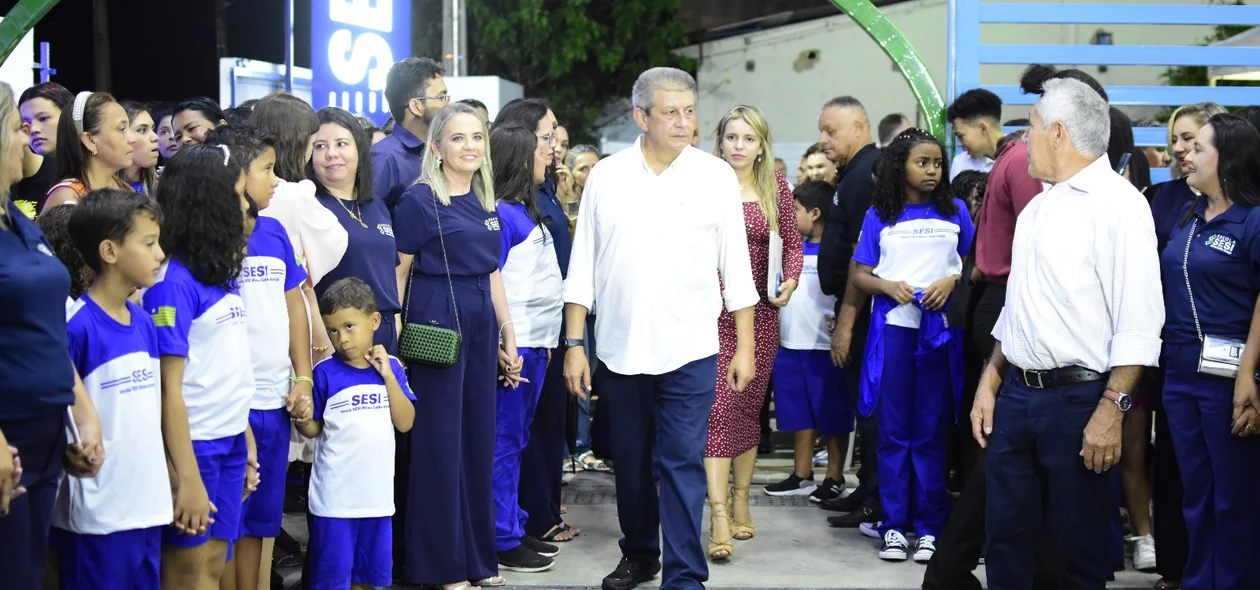 Zé Filho inaugura nova sede do SESI em Picos